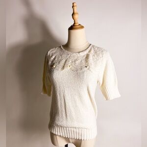 VINTAGE 60s/70s Lace & Pearl Lightweight Ivory Short Sleeve Sweater